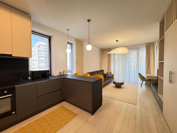 Apartament cu 2 camere decomandat, mobilat în Herăstrău