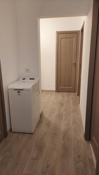 Apartament cu 3 camere în Drumul Taberei