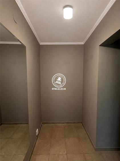 Apartament cu 3 camere decomandat în Piața Unirii