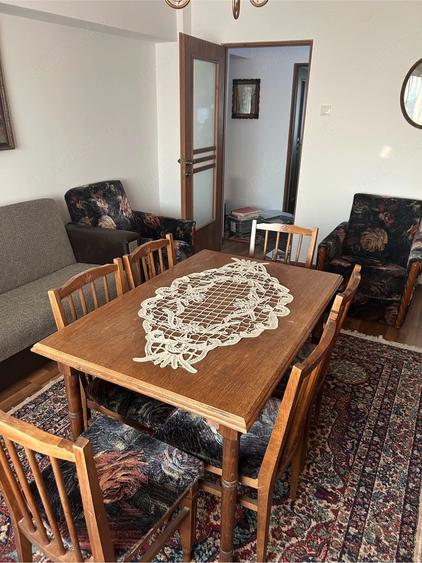 Apartament cu 3 camere decomandat în Crihala
