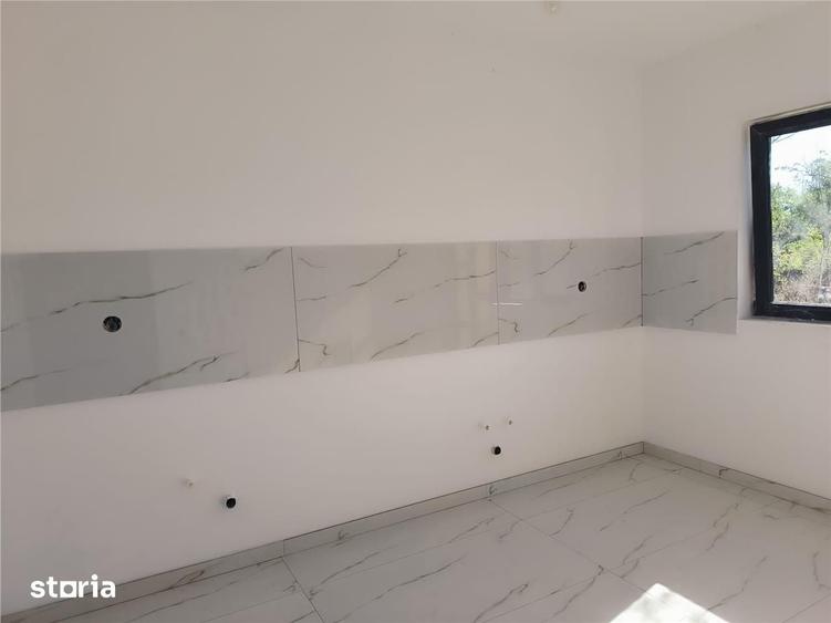 Casă cu 3 camere cu Teren 500 Mp în Buturugeni