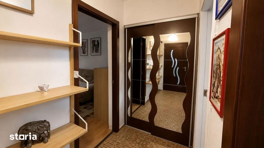 Apartament cu 3 camere semidecomandat în Drumul Taberei