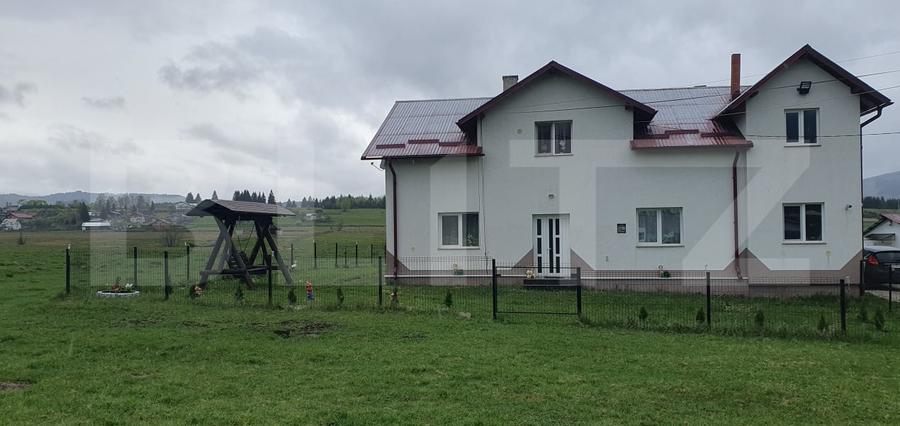 Casă individuală cu 7 camere cu Teren 1750 Mp în Vatra Dornei
