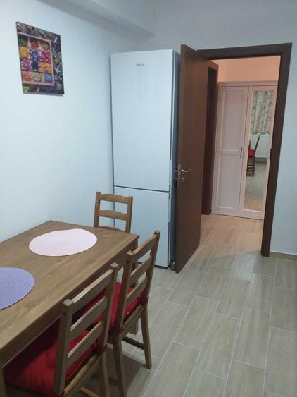 Apartament cu 2 camere decomandat în Păcii