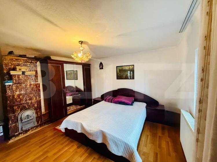Casă individuală cu 4 camere cu Teren 1237 Mp în Sud-Vest