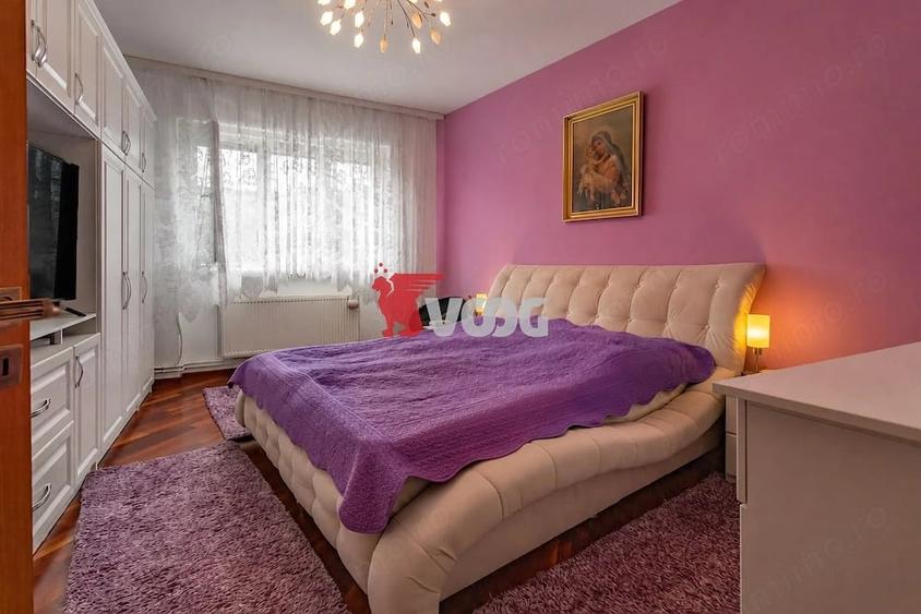 Casă cu 5 camere cu Teren 392 Mp în Central
