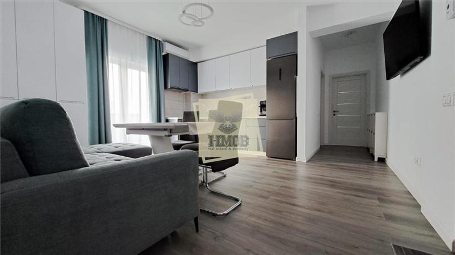 Apartament cu 3 camere decomandat, mobilat în Exterior Sud