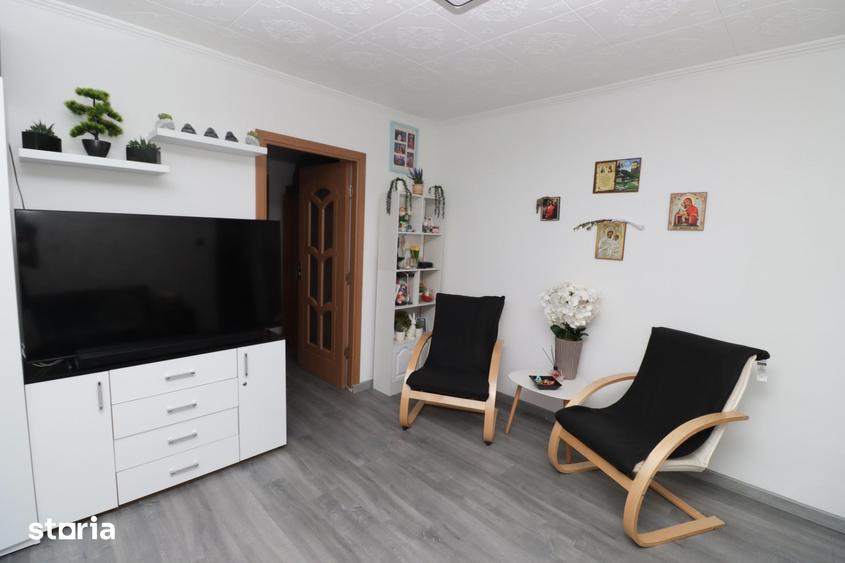 Apartament cu 2 camere semidecomandat în Vest