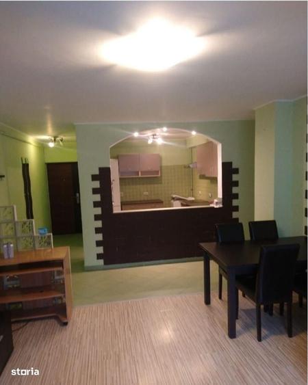 Apartament cu 2 camere decomandat în Poiana Sibiului