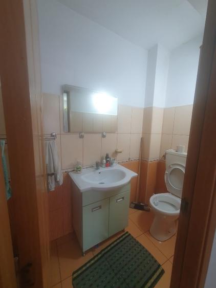 Apartament 3 camere etaj4 + Garaj ,Dorohoi - 4