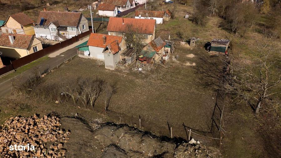 Casă cu 2 camere în Central
