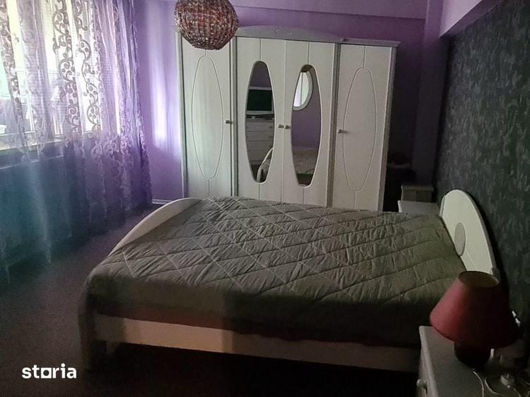 Apartament cu 3 camere în Calea Romanului