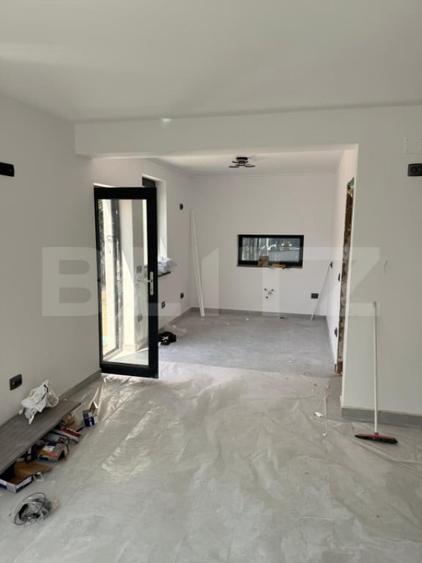 Casă cu 5 camere cu Teren 250 Mp în Central