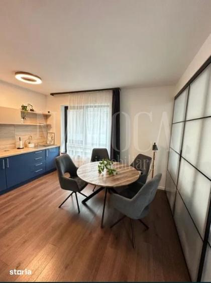 Apartament cu 2 camere semidecomandat în Gruia