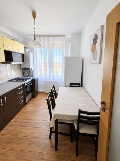 Apartament cu 2 camere decomandat în Circumvalațiunii