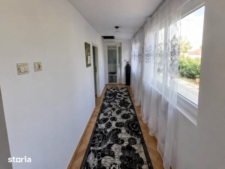 Casă cu 3 camere cu Teren 325 Mp în Cernica