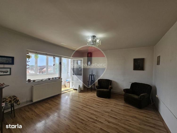 Apartament cu 4 camere în Central