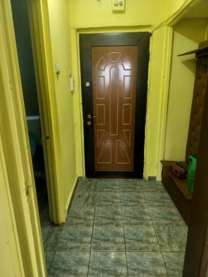 Garsonieră semidecomandată în Brazda lui Novac