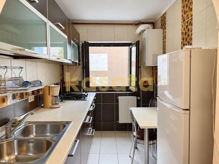 Apartament cu 3 camere decomandat în Iancului