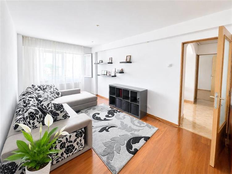 Apartament cu 2 camere decomandat, mobilat în Astra