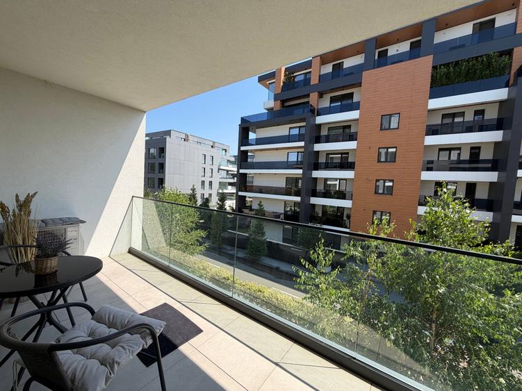 Apartament cu 2 camere decomandat în Băneasa