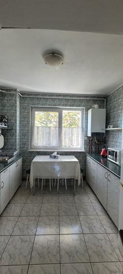 De Vanzare Apartament 4Camere Exercitiu Sup 80 mp Etaj 3/4 loc de parcare 125.000 - 4