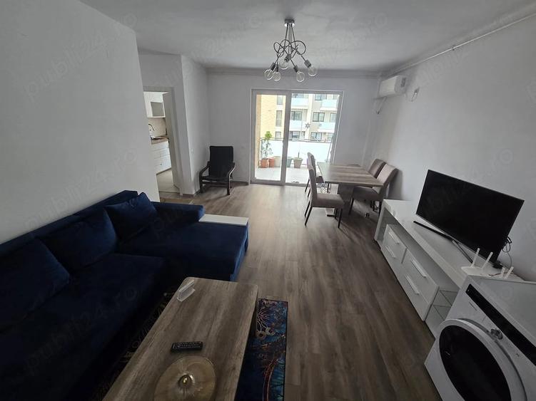 Apartament cu 3 camere decomandat în Bună Ziua
