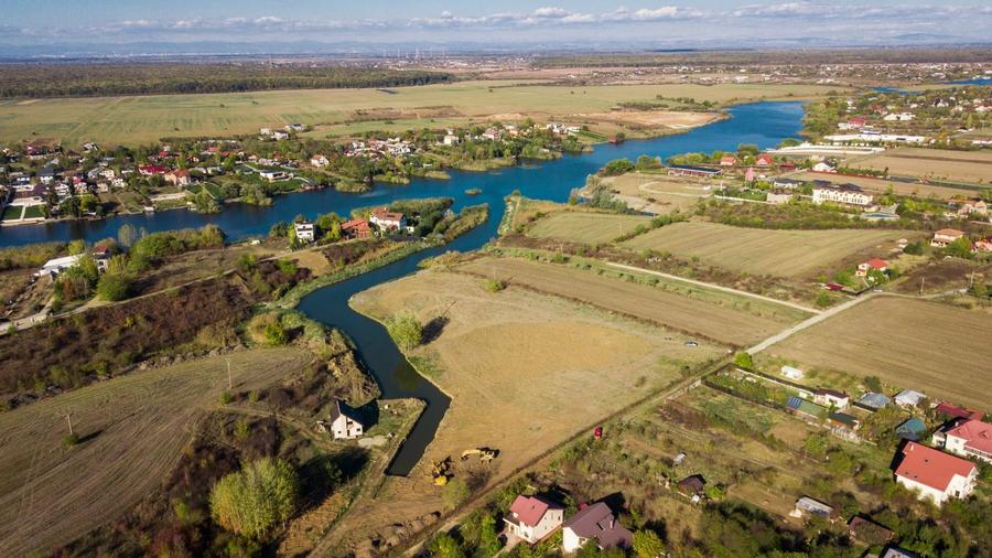 Teren Construcții intravilan de 1100 mp, în Vlădiceasca