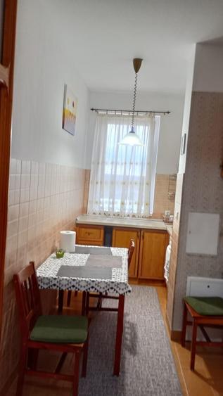 Apartament cu 2 camere decomandat în UTA
