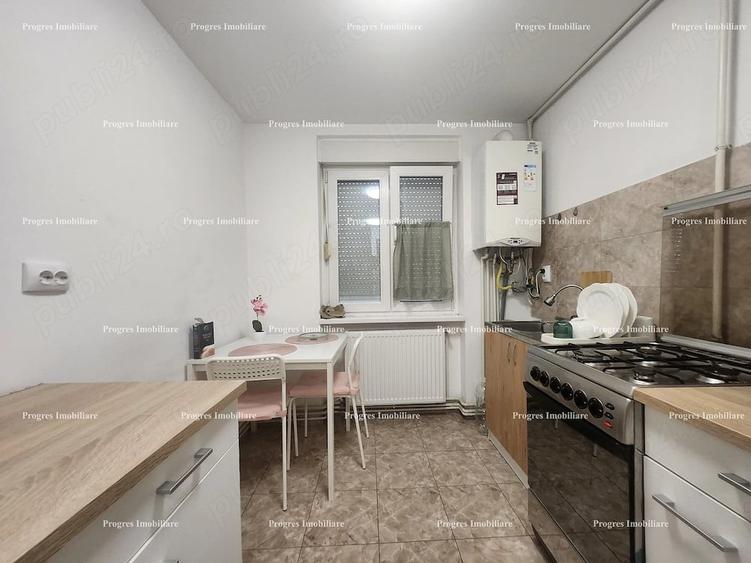 Apartament cu 2 camere semidecomandat în Medicină
