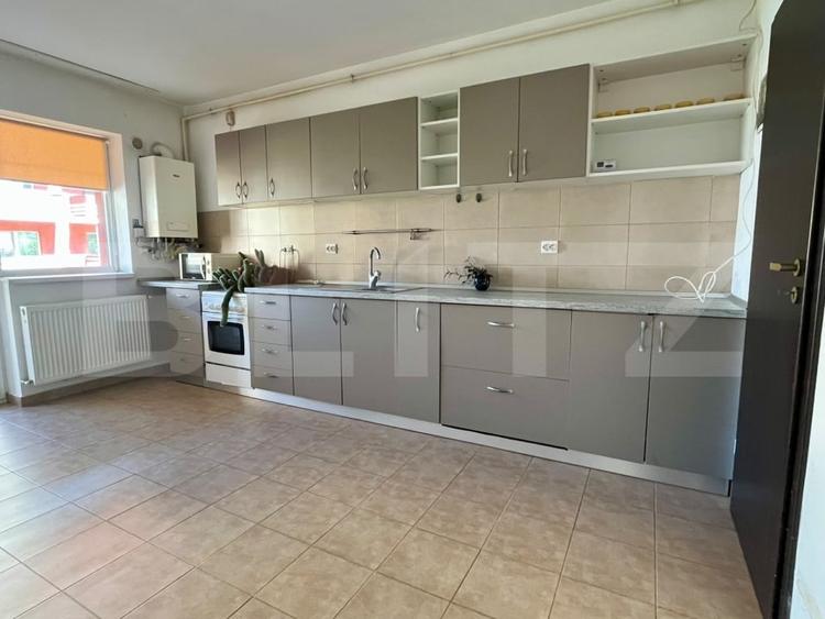 Apartament 2 camere, 61 mp, terasa, parcare, zona Sanpetru - 1