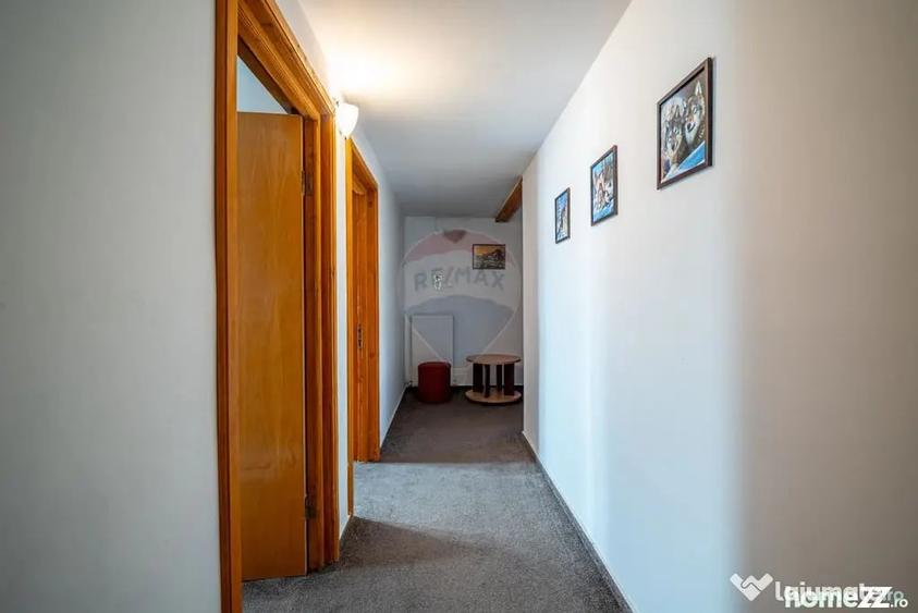 Apartament cu 4 camere decomandat în Valea Alba