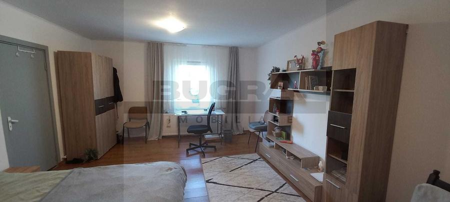 Apartament o camera la casa, 40mp, zona UMF - 1