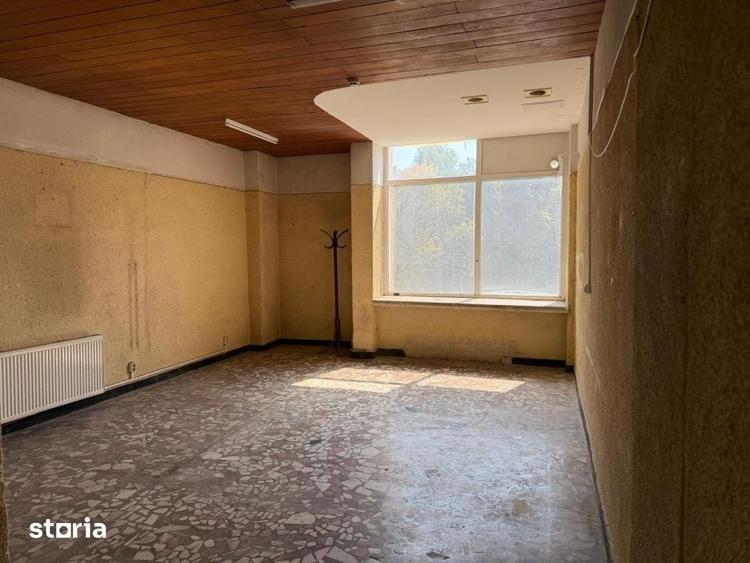 Spațiu comercial, de 260 mp, în Ultracentral