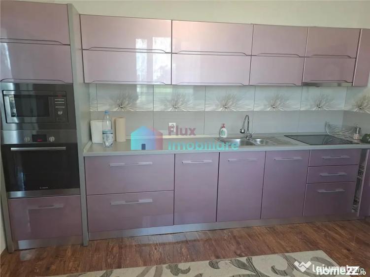 Casă cu 5 camere cu Teren 1600 Mp în Moara