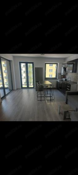 Apartament cu 2 camere decomandat în Sud