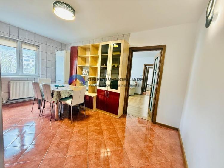 Apartament cu 2 camere semidecomandat în Mărăței