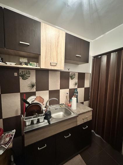 Garsonieră semidecomandată în Central