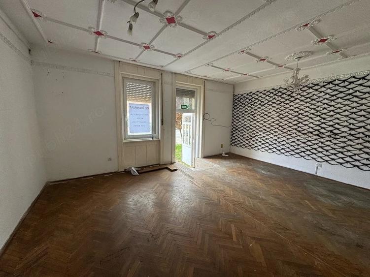 Spațiu comercial, de 35 mp, în Central