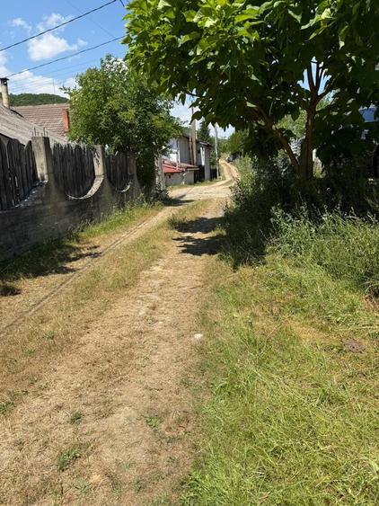 Teren de 4400 mp, în Cugir