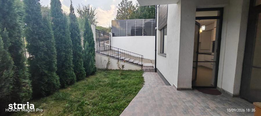 Casă cu 4 camere cu Teren 200 Mp în Ruginoasa