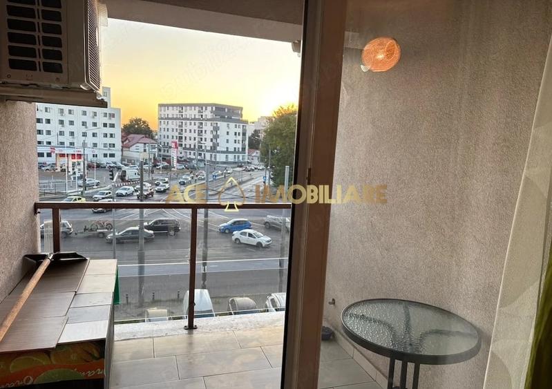 Garsonieră decomandată, mobilată în Jiului