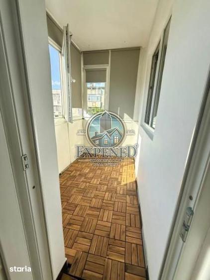 Apartament cu 3 camere decomandat, mobilat în Crângași