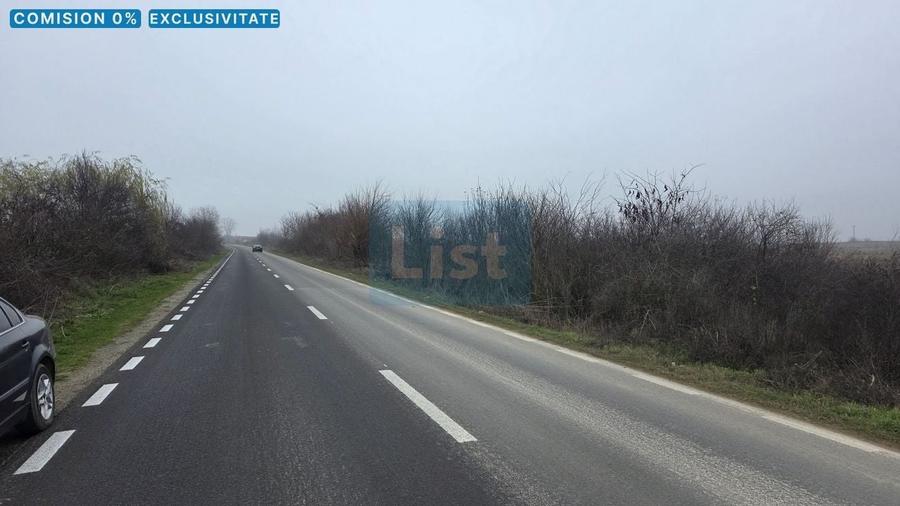 Teren agricol intravilan de 3000 mp, în Ostrovu Corbului