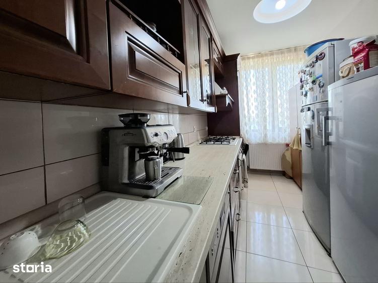 Apartament cu 5 camere, mobilat în Fundeni