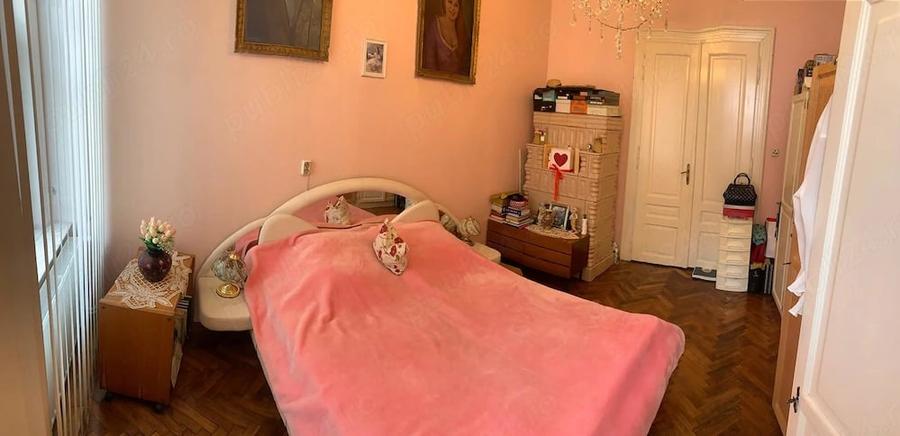 Apartament cu 4 camere decomandat în Central