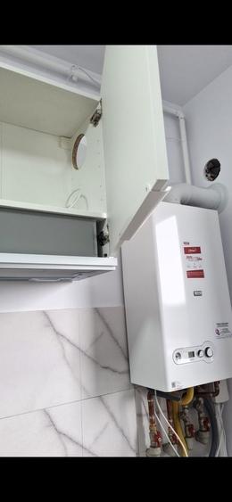 Apartament cu 3 camere decomandat în Dobroești
