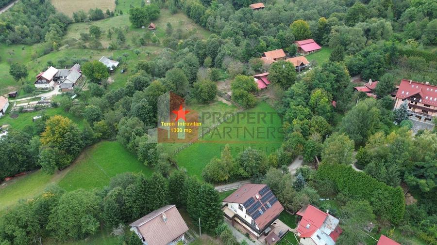 Teren Construcții intravilan de 1300 mp, în Bran