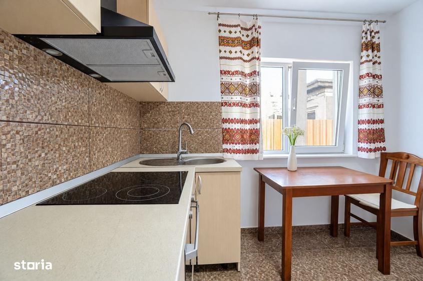 Casă cu 4 camere cu Teren 382 Mp în Sud