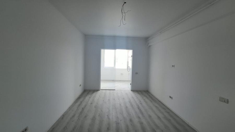 Apartament cu 2 camere semidecomandat în Sălaj